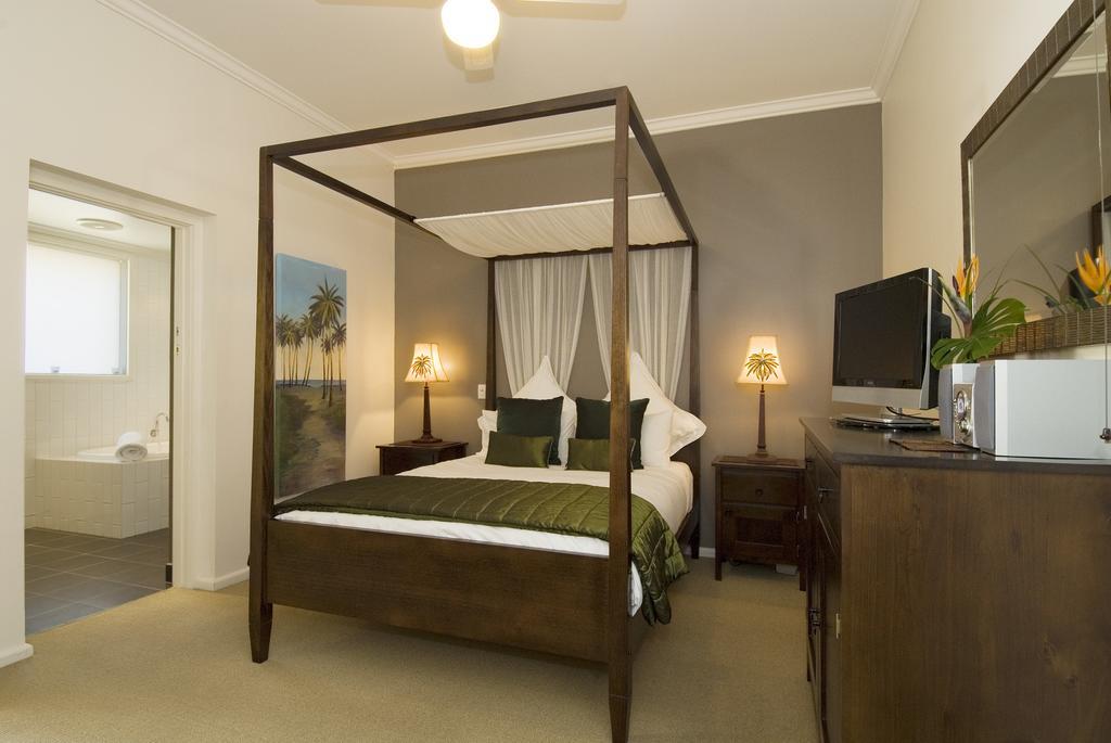 แพลนเตชั่น เฮาส์ แอท ไวท์คลิฟส์ Bed & Breakfast ราย ห้อง รูปภาพ