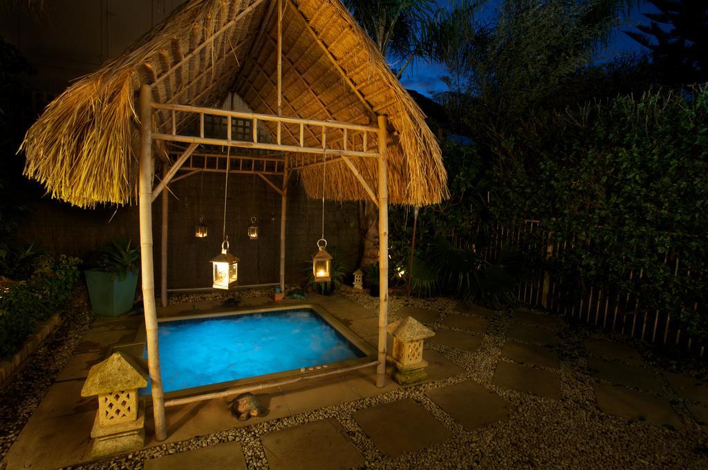 แพลนเตชั่น เฮาส์ แอท ไวท์คลิฟส์ Bed & Breakfast ราย ภายนอก รูปภาพ