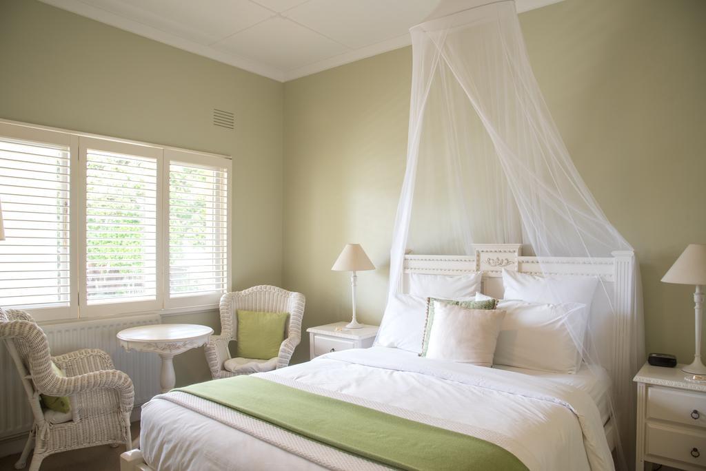แพลนเตชั่น เฮาส์ แอท ไวท์คลิฟส์ Bed & Breakfast ราย ภายนอก รูปภาพ