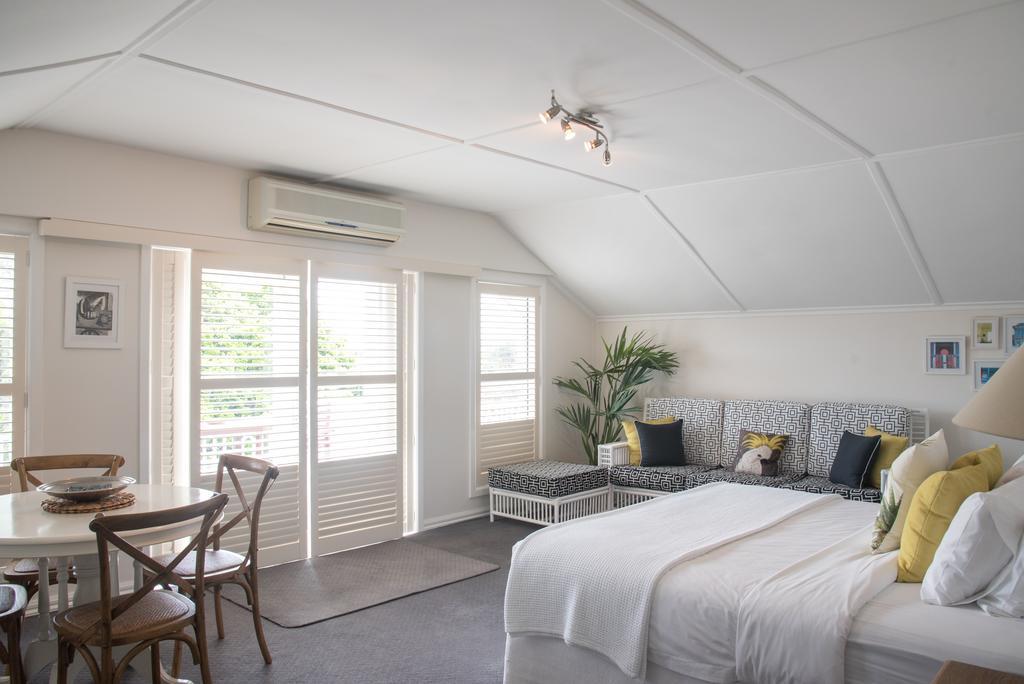 แพลนเตชั่น เฮาส์ แอท ไวท์คลิฟส์ Bed & Breakfast ราย ภายนอก รูปภาพ